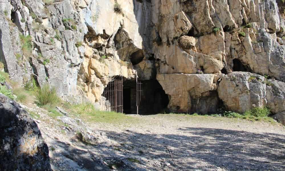 ruta cueva